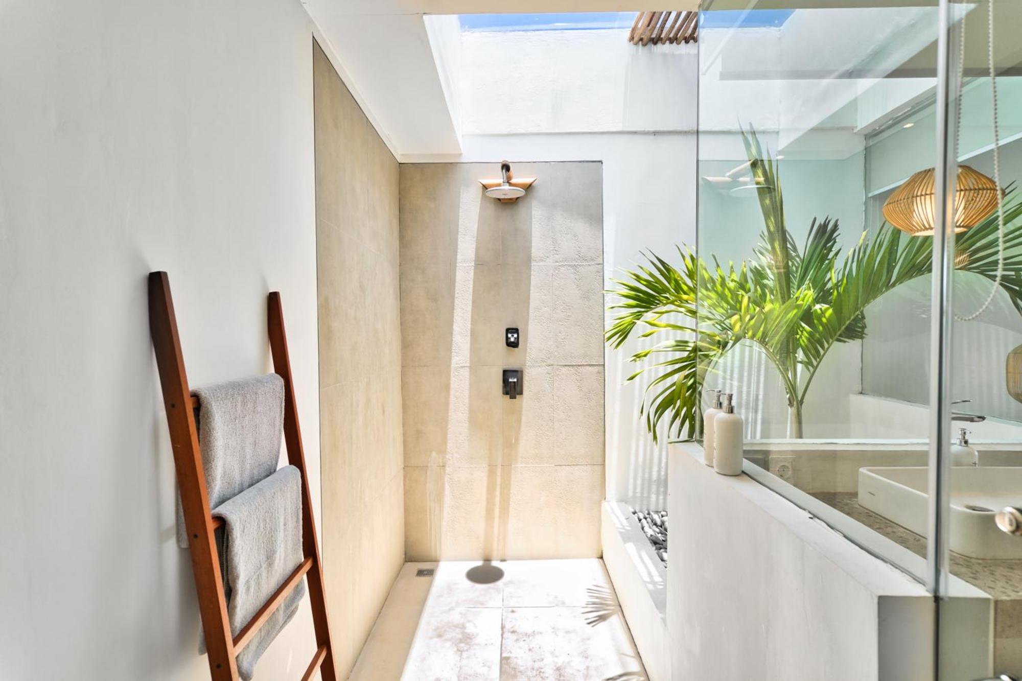 Octo 6 Villa By Betterplace Canggu  Exterior photo